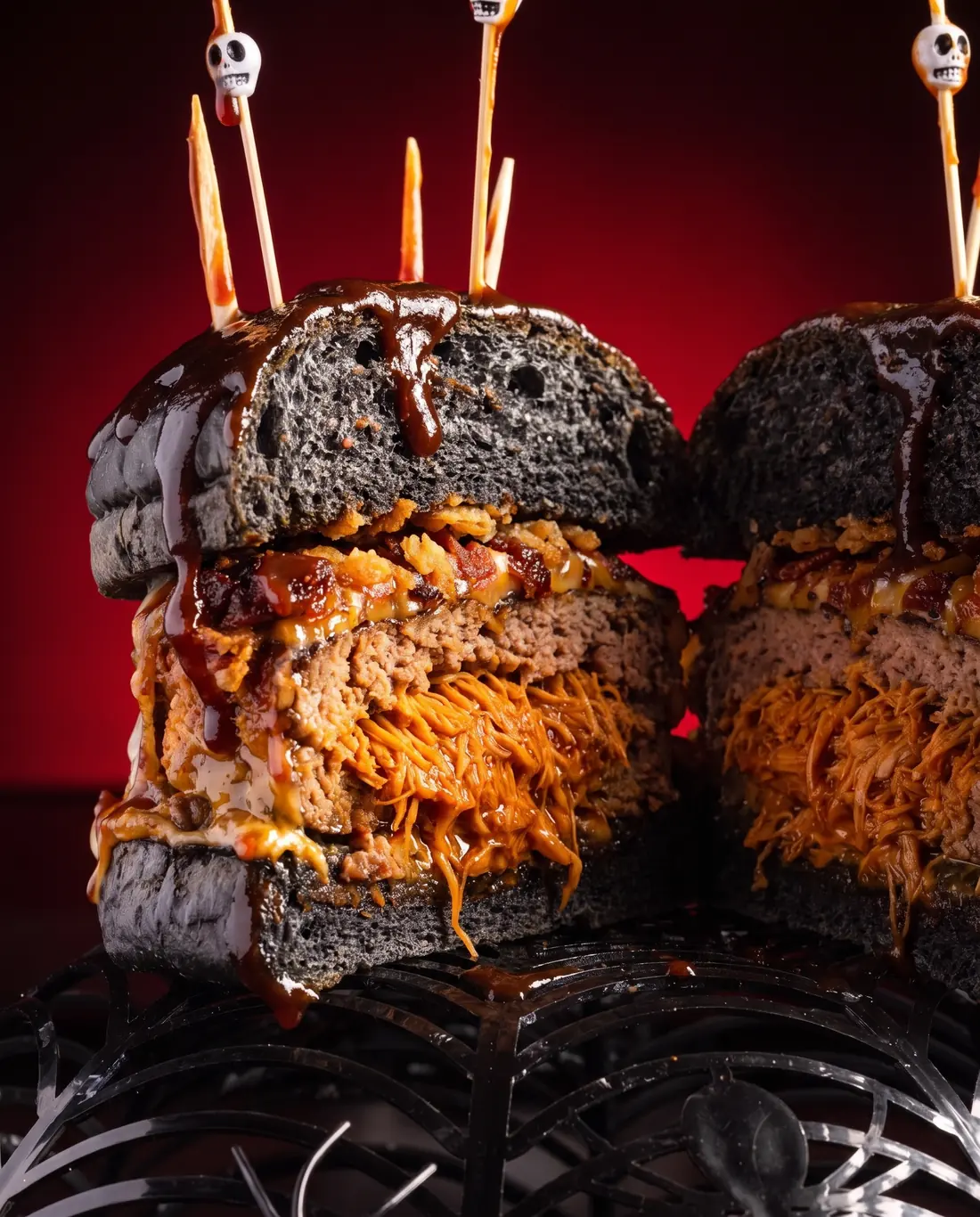 VUDÚ partida por la mitad: la carne rellena de cochinita pibil